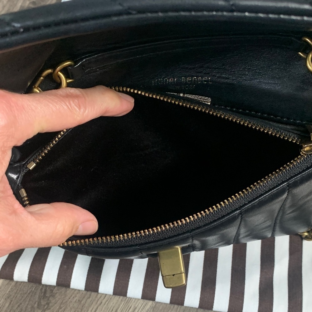Henri Bendel Black Quilted Crossbody with Gold Chain - Picture 7 of 9